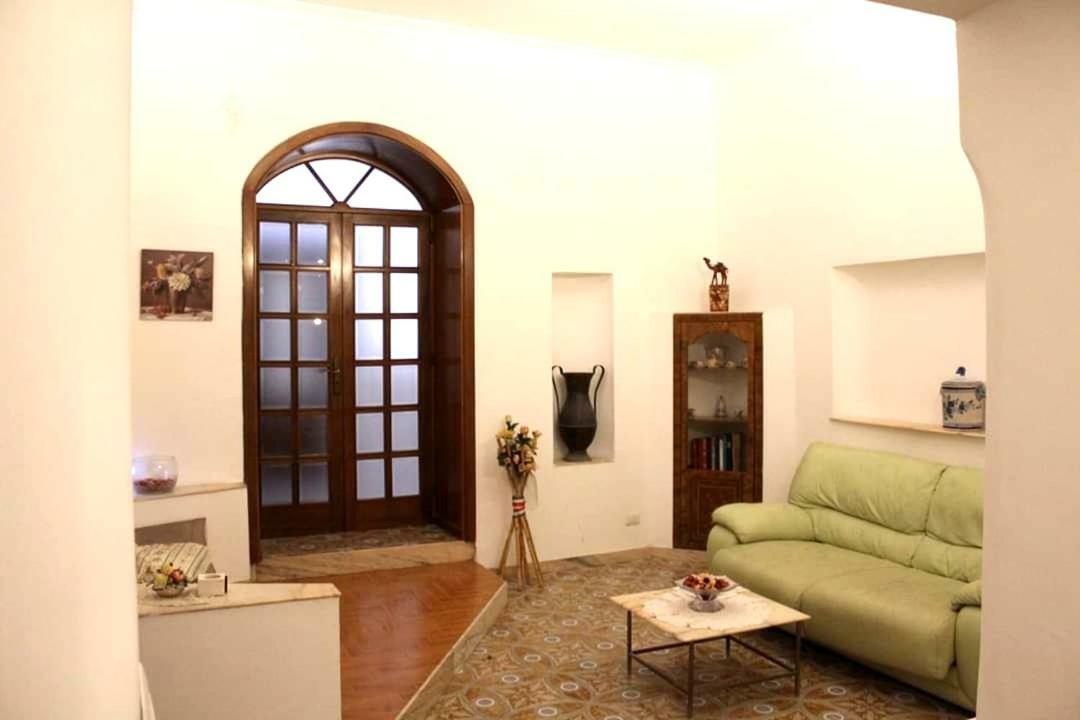 Clelia'S Room Nápoles Exterior foto